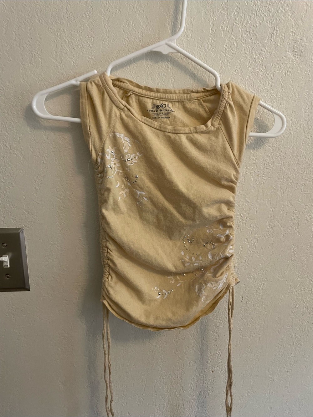 Y2K No Boundaries Light Beige Ruched Tank with White Floral Embroidery